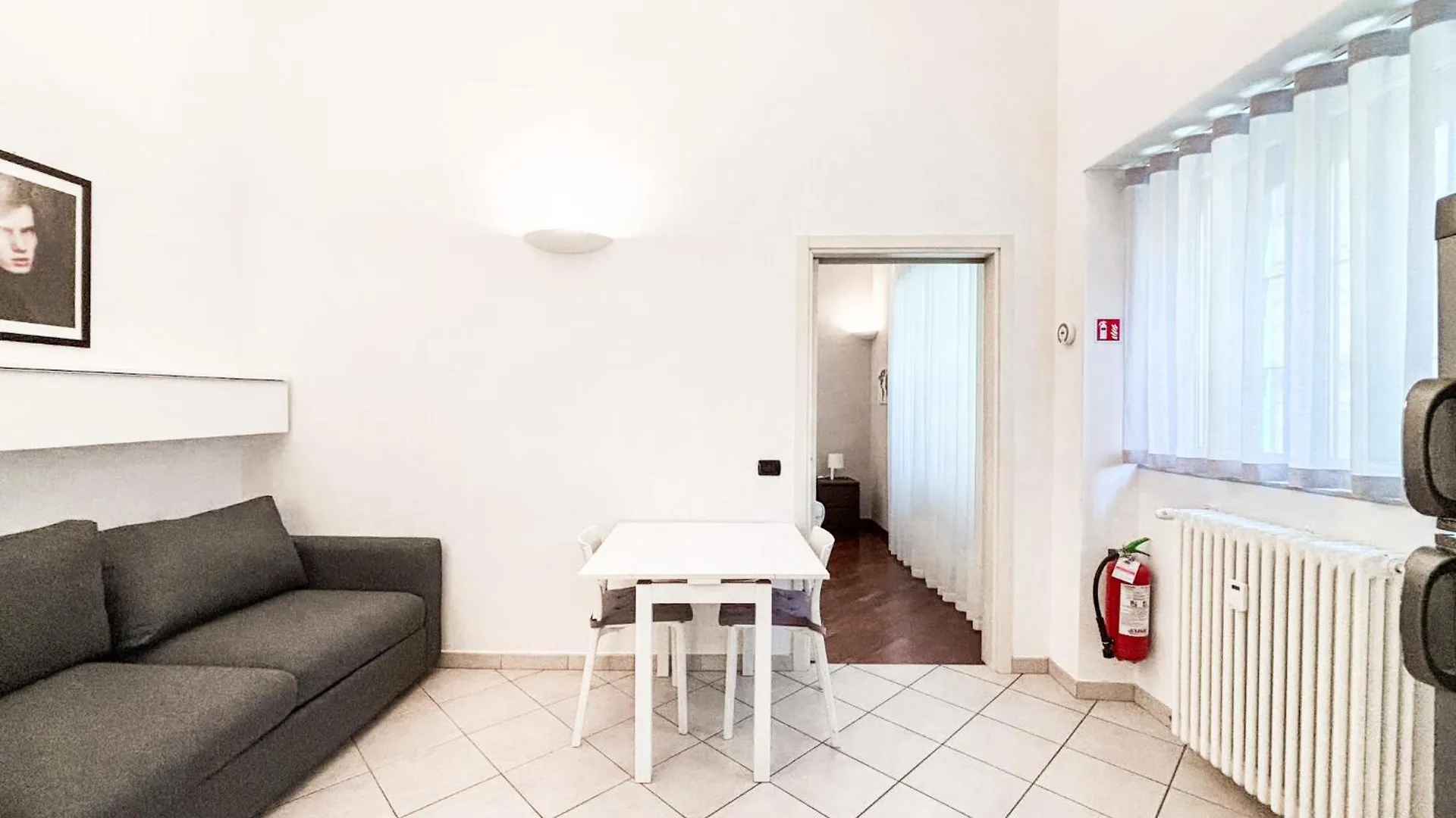 Appartamenti Nel Cuore Di Via Tortona Milánó