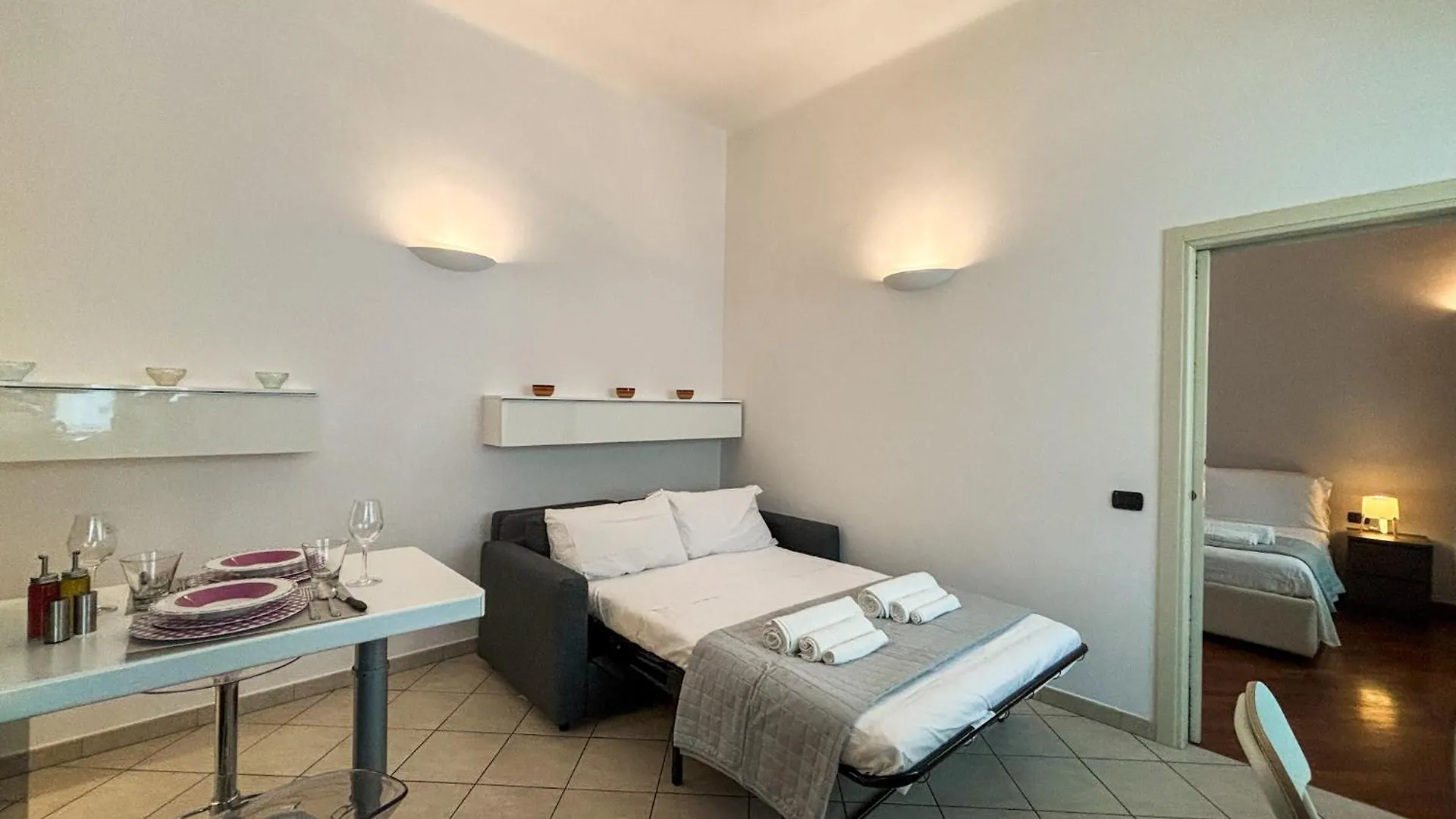 Apartman Appartamenti Nel Cuore Di Via Tortona Milánó